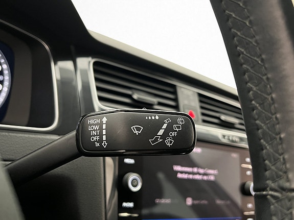 Volkswagen Golf Alltrack 27 of 30