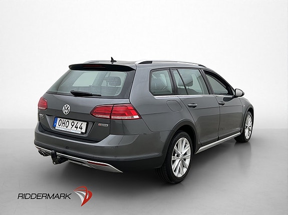 Volkswagen Golf Alltrack 8 of 30