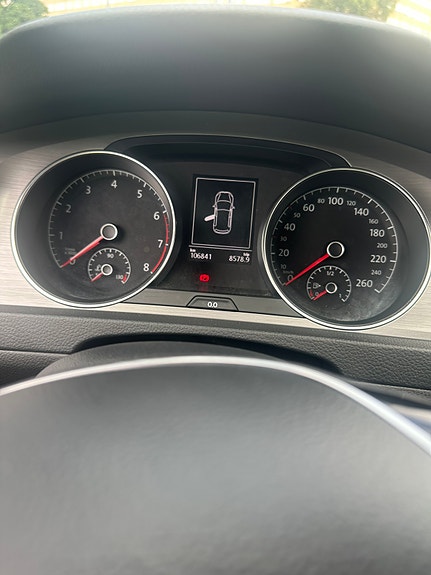 Volkswagen Golf VII 7 of 12