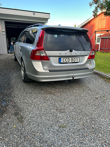 Volvo V70 5 of 5