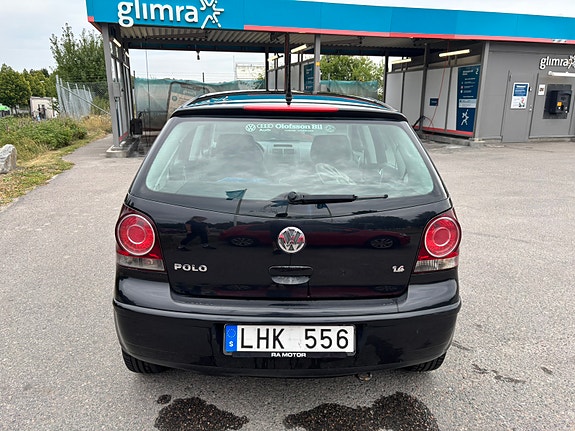 Volkswagen Polo 12 of 12
