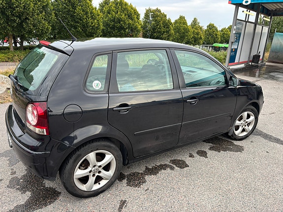 Volkswagen Polo 4 of 12