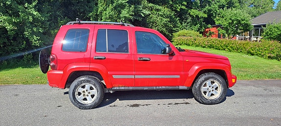 Jeep Cherokee 4 of 14