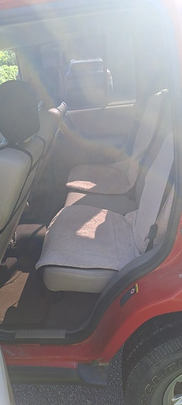 Jeep Cherokee 8 of 14