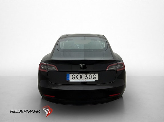 Tesla Model 3 8 of 30