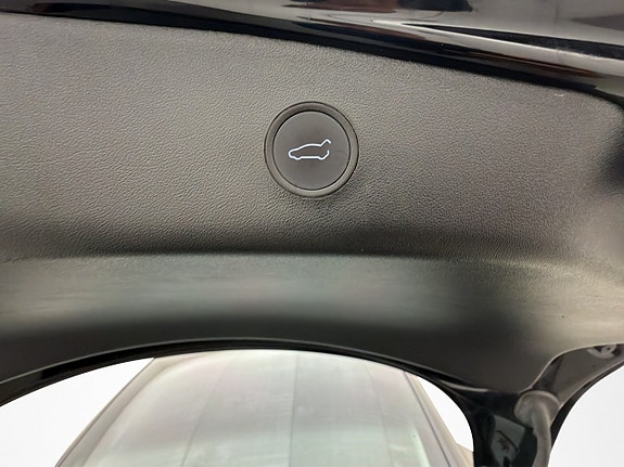 Tesla Model 3 30 of 30