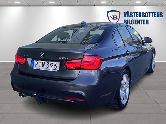 BMW 320d 3 of 10