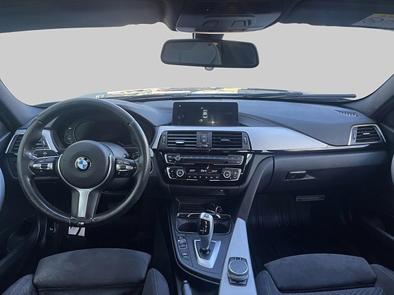 BMW 320d 6 of 10