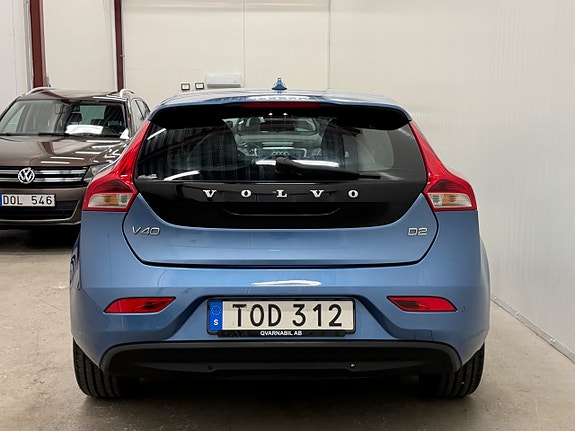 Volvo V40 7 of 25