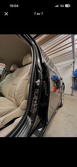 BMW 523i 10 of 14