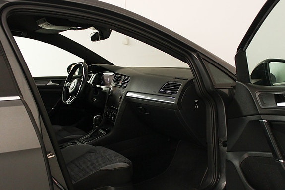 Volkswagen Golf I 17 of 19