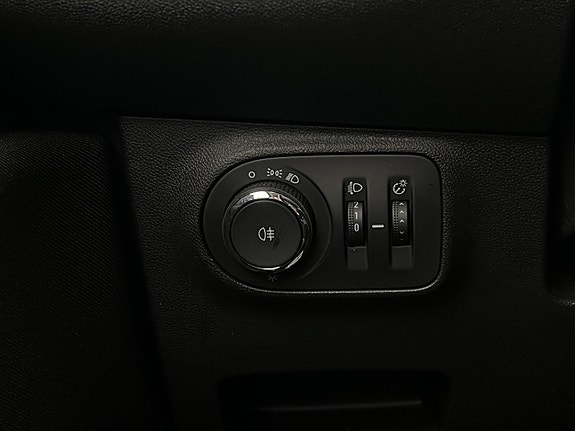 Opel Corsa 23 of 28