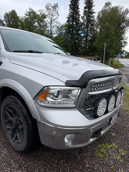 RAM 1500 7 of 9