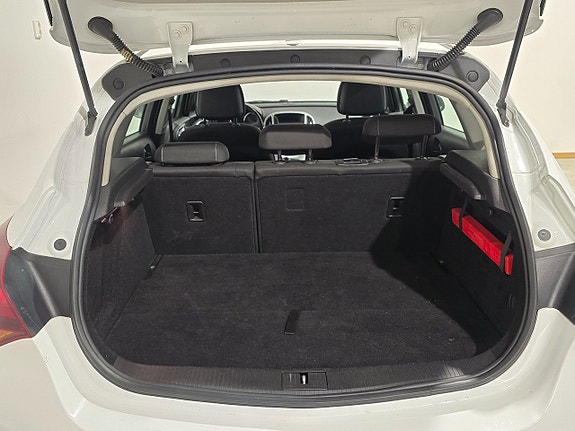 Opel Astra 15 of 15