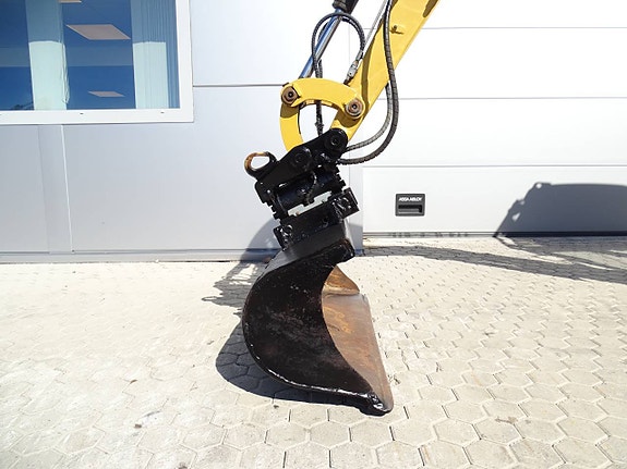 CAT 301.7D 5 of 6