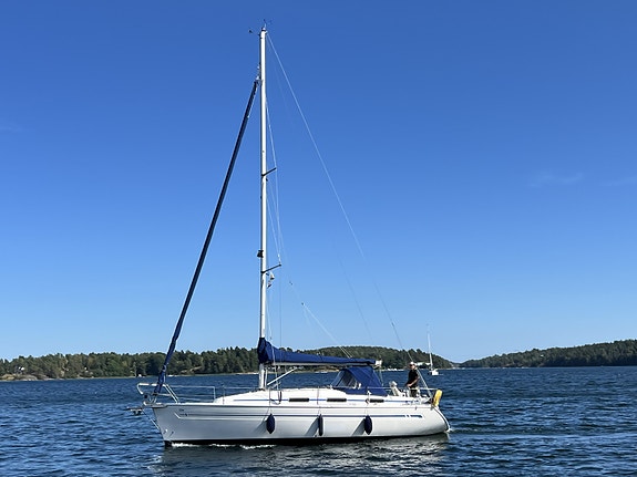 Bavaria 32 cruiser — Vedi foto 1