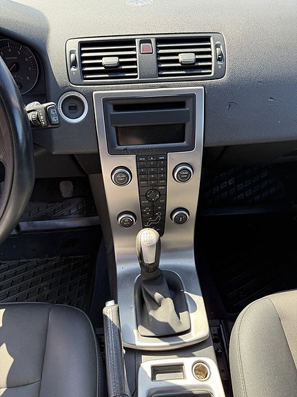 Volvo V50 23 of 27