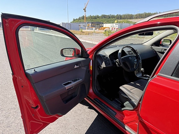 Volvo V50 9 of 27