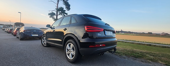 Audi Q3 6 of 11
