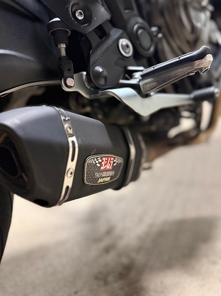 Yamaha MT-07 3 of 9