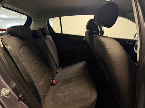 Hyundai i20 14 of 17
