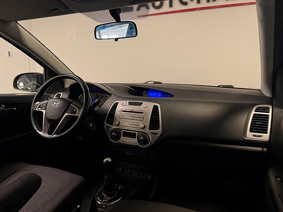 Hyundai i20 9 of 17