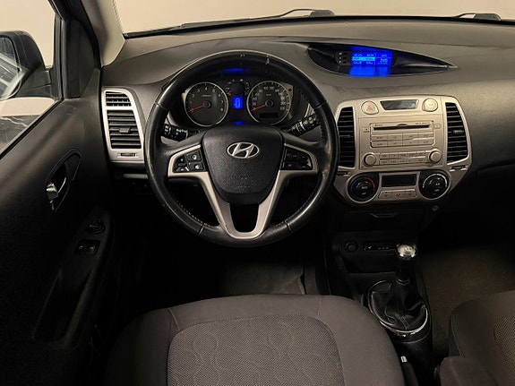 Hyundai i20 12 of 17