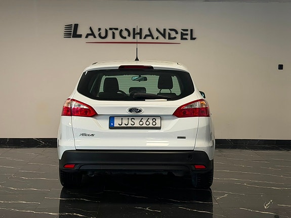 Ford Focus 5 of 17