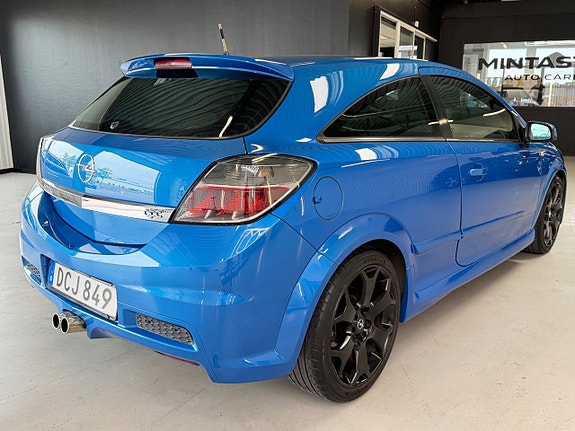 Opel Astra 11 of 24