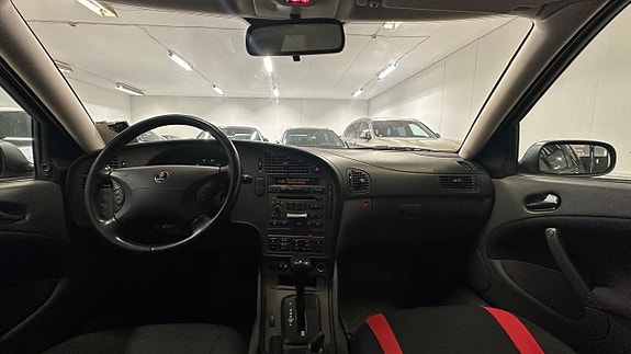 Saab 9-5 12 of 18