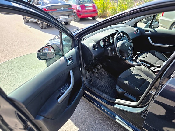 Peugeot 308 10 of 17