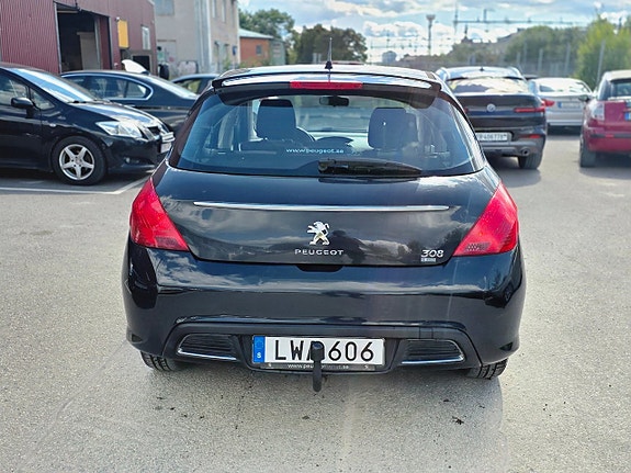 Peugeot 308 6 of 17