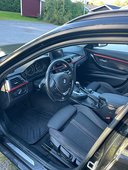 BMW 318d 5 of 7