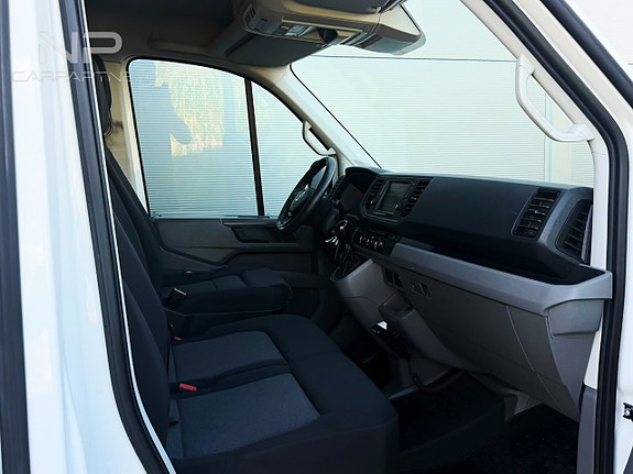 Volkswagen Crafter 9 of 21