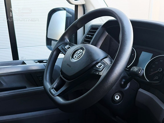Volkswagen Crafter 10 of 21
