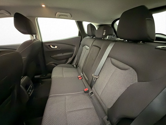 Renault Kadjar 16 of 30