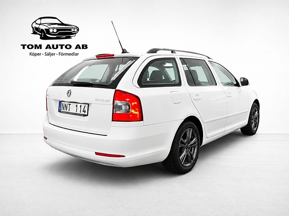 Skoda Octavia 6 of 17