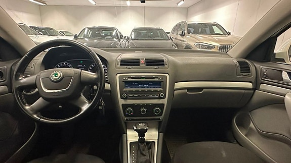 Skoda Octavia 13 of 17