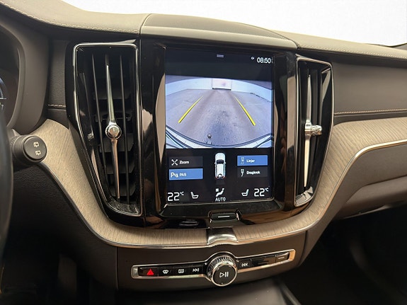 Volvo XC60 27 of 30