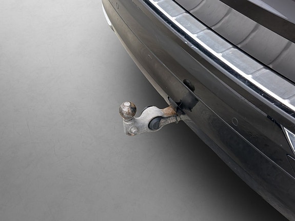 Volvo XC60 10 of 30