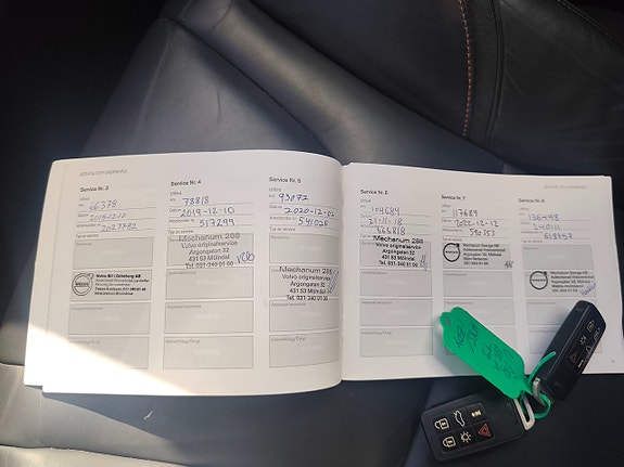 Volvo V60 15 of 15