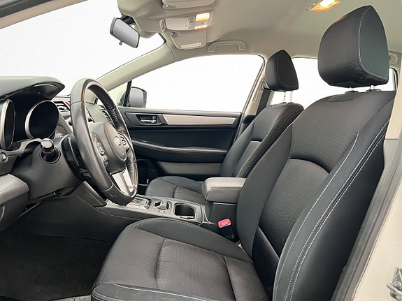 Subaru Outback 13 of 30