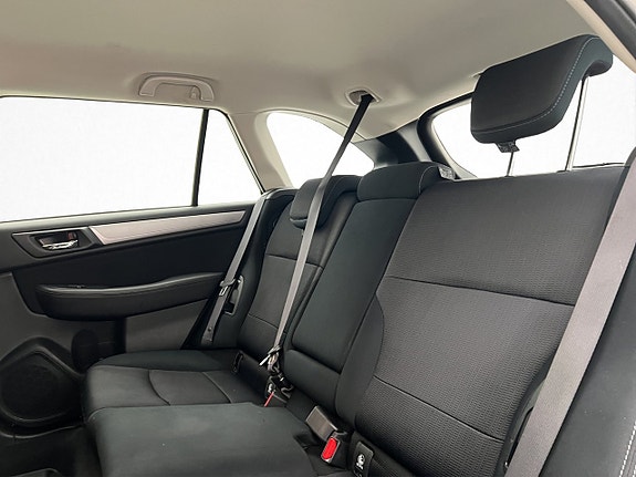 Subaru Outback 17 of 30