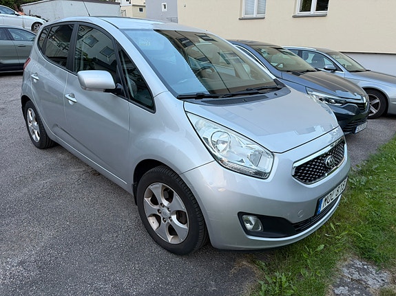 Kia Venga 3 of 7