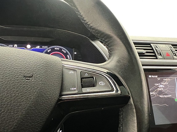 Skoda Superb 19 of 30