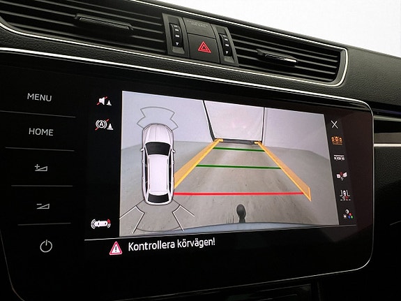 Skoda Superb 23 of 30