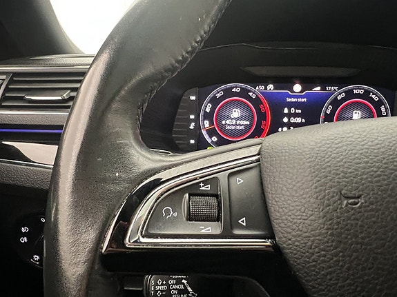 Skoda Superb 18 of 30