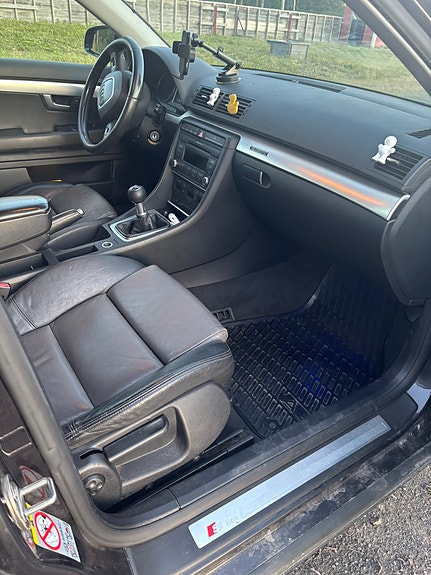 Audi A4 7 of 11