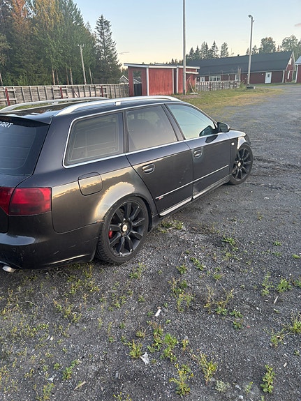 Audi A4 2 of 11