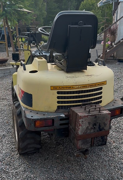 Yanmar V1 7 of 9